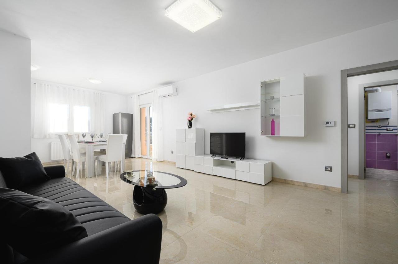 Stancija Amorozo 5 Poreč Extérieur photo