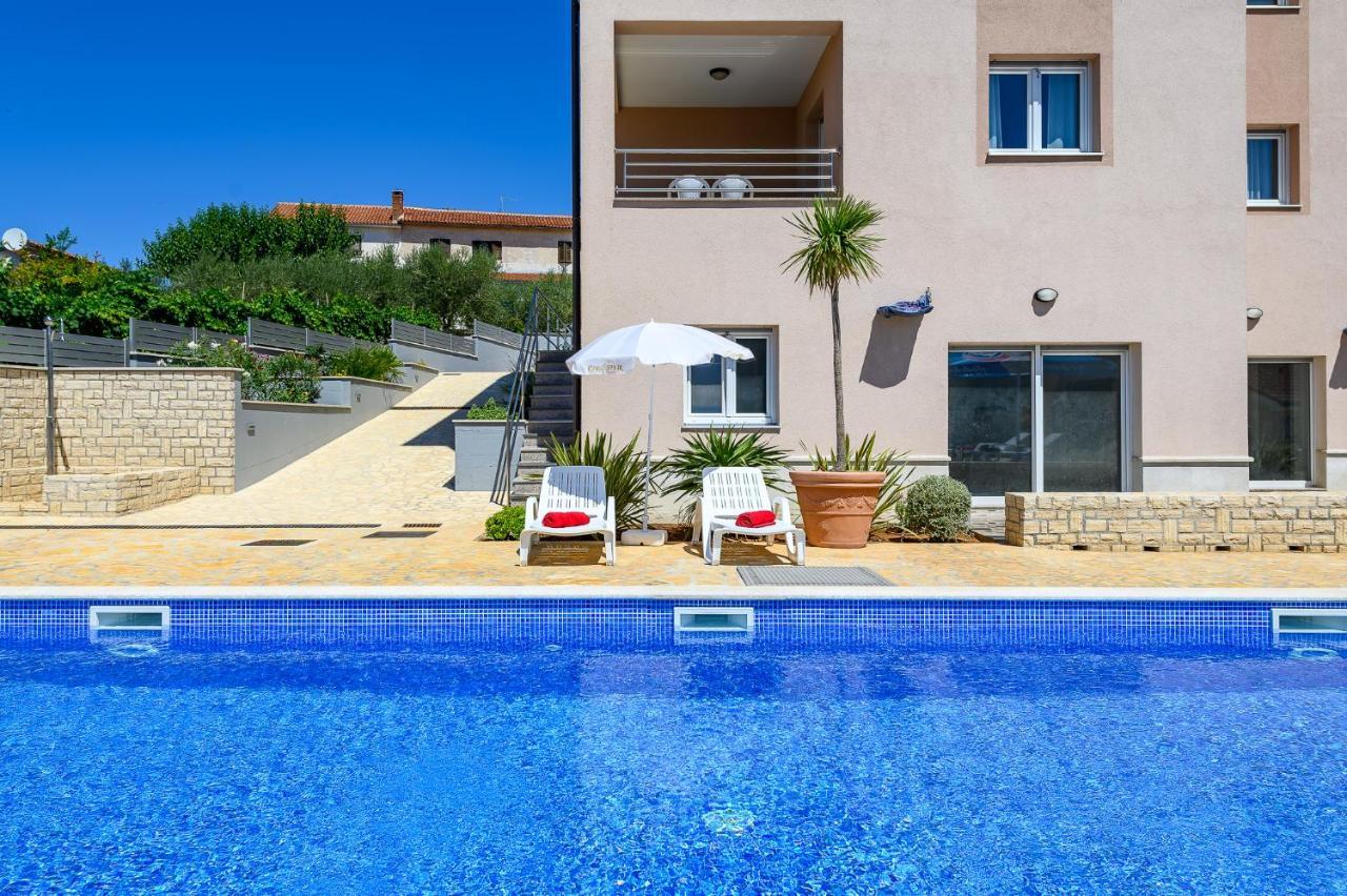 Stancija Amorozo 5 Poreč Extérieur photo